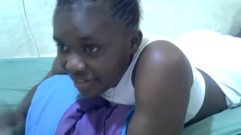 pretty_melan online show from 04.01.26