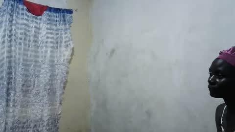 pretty_milla03 online show from 09.16.25