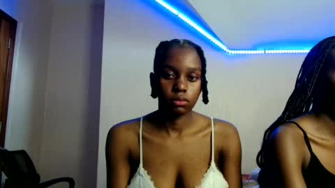 Nyra online show from 06.25.26