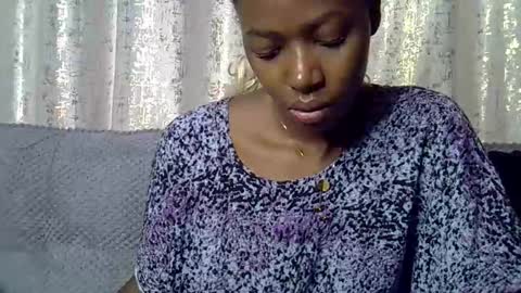 pretty_petite24 online show from 09.16.25