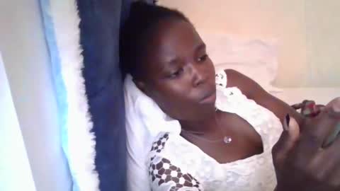 pretty_petite_ebony online show from 05.10.26