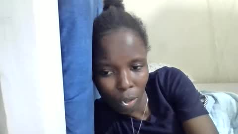 pretty_petite_ebony online show from 05.26.26