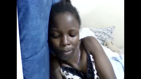 pretty_petite_ebony online show from 05.27.26