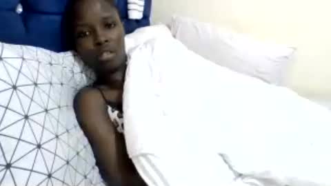 pretty_petite_ebony online show from 06.27.26