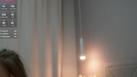 Snapshot of pretty_princess_elina chatting on 01.30.25 Elina online show from 01.30.25