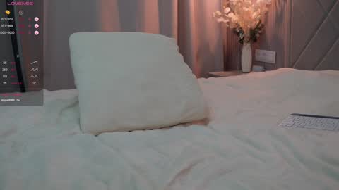 Snapshot of pretty_princess_elina chatting on 02.04.25 Elina online show from 02.04.25