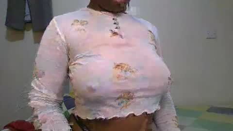 pretty_shila online show from 10.26.25