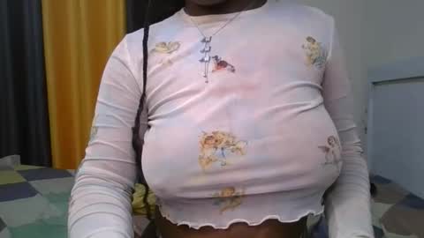 pretty_shila online show from 11.13.25