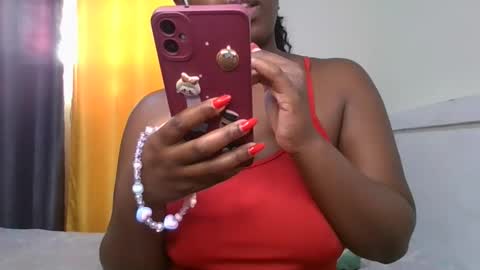 pretty_shila online show from 11.15.25