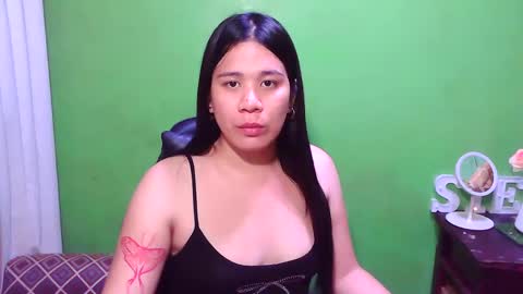 pretty stela online show from 01.21.25