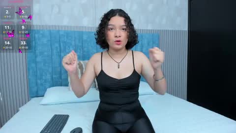 Daisy Flower online show from 03.06.25