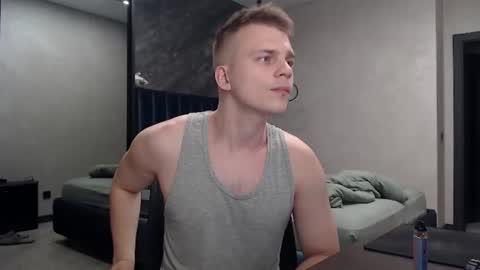 Snapshot of pretty_sweety chatting on 07.28.26 Justin online show from 07.28.26