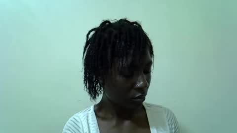 Snapshot of pretty_swirl chatting on 02.15.26 Twirl online show from 02.15.26