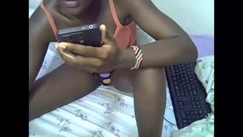 prettyalma online show from 03.09.25