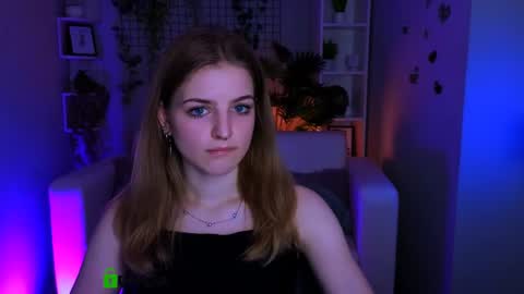 Snapshot of prettyamyy chatting on 06.22.26 Ammy online show from 06.22.26