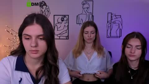 Snapshot of prettyamyy chatting on 07.22.26 Ammy online show from 07.22.26
