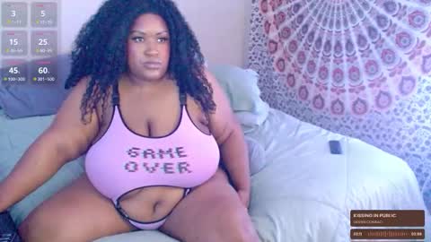 Miss Pretty online show from 10.25.25