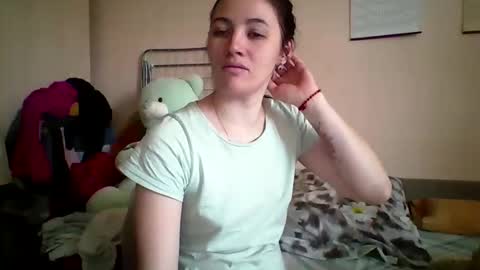 Bella online show from 04.16.26