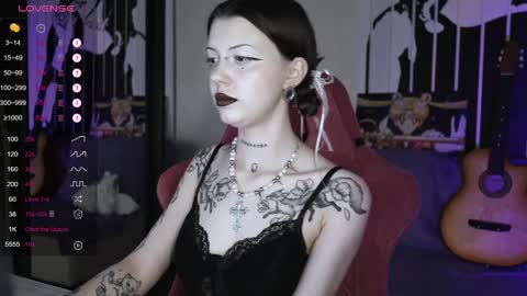 Violet online show from 12.30.24