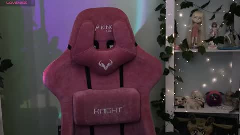 Violet online show from 01.11.26