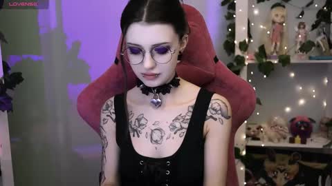 Violet online show from 01.15.26