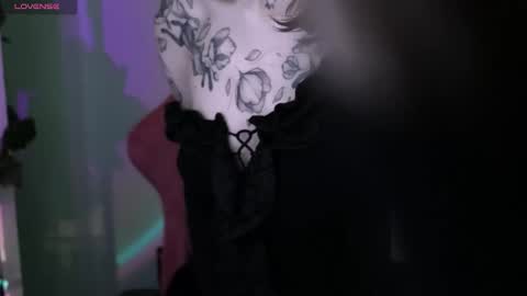 Violet online show from 02.08.26