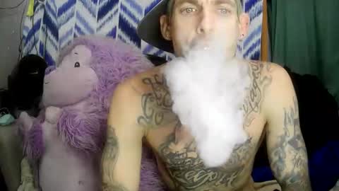 Prettyslangin69 FYPM online show from 12.04.25