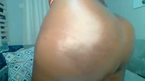 PrettyEla online show from 04.13.26