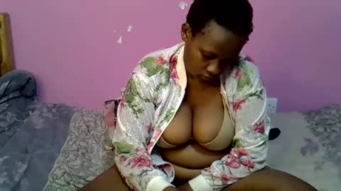 prettyghats online show from 10.05.25