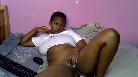 prettyghats online show from 10.11.25