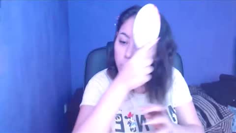 prettyjulliette online show from 01.20.25