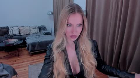 Eva online show from 03.27.26