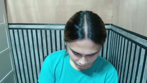 Snapshot of prettykate_04 chatting on 10.03.25 Kate online show from 10.03.25