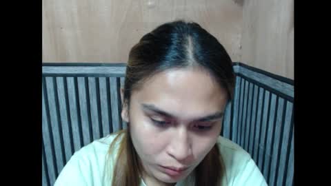 Snapshot of prettykate_04 chatting on 11.05.25 Kate online show from 11.05.25