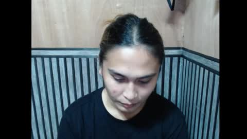 Snapshot of prettykate_04 chatting on 11.09.25 Kate online show from 11.09.25