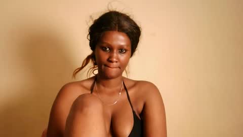 Snapshot of prettykeilaa chatting on 02.03.26 prettykeilaa online show from 02.03.26