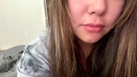 Snapshot of prettylatinamomma01 chatting on 09.24.25 prettylatinamomma01 online show from 09.24.25