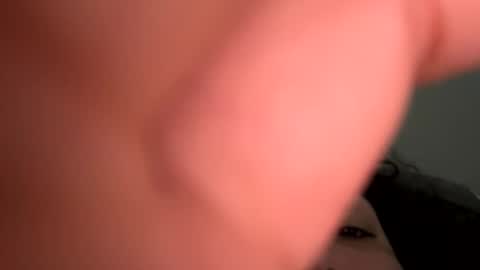 Snapshot of prettylatinamomma01 chatting on 10.22.25 prettylatinamomma01 online show from 10.22.25