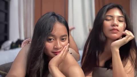 prettylittle_lady online show from 11.09.25