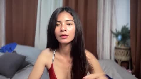 prettylittle_lady online show from 11.15.25