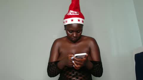 Lizzy online show from 12.23.24