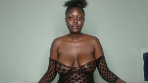 Lizzy online show from 01.14.25