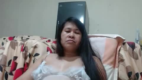 Snapshot of prettypinaylonghair chatting on 06.06.26 Gerald and Liezel online show from 06.06.26