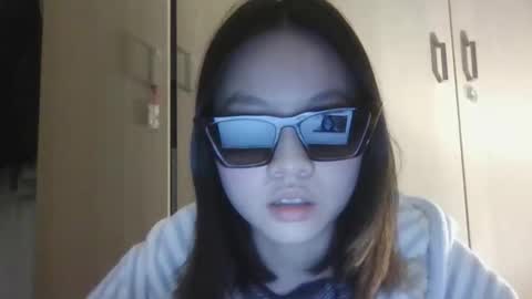 Snapshot of prettypussyblackcat chatting on 02.01.26 prettypussyblackcat online show from 02.01.26