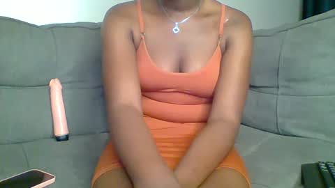 pretty queen online show from 11.08.25