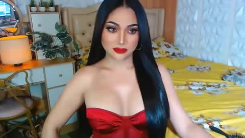Snapshot of prettysexymaria chatting on 10.16.25 prettysexymaria online show from 10.16.25