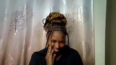 prettyshasha_ online show from 09.22.25