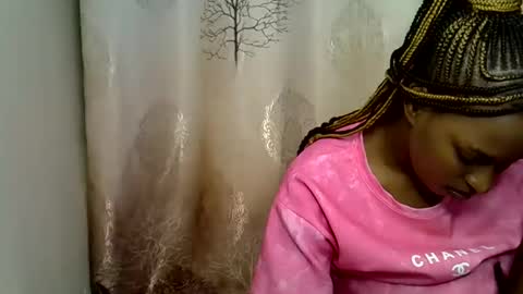 prettyshasha_ online show from 09.25.25