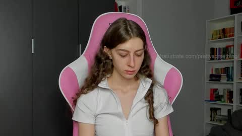 Sophie  next stream will be at Monday  i will wait you guys  online show from 09.23.25