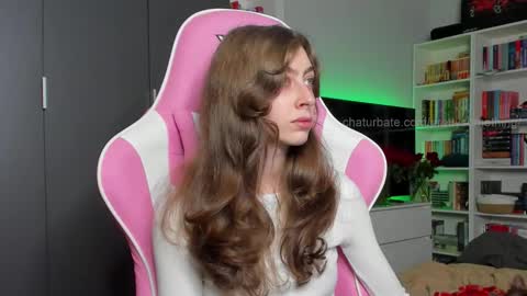 Sophie  next stream will be at Monday  i will wait you guys  online show from 10.28.25